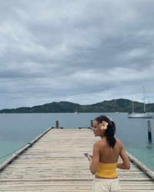 hollyy mueller Instagram - 🇫🇯🤌🏾 @unleashedgradtrips @plantationfiji