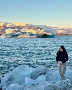 sai Dhanya Instagram - Diamond beach ❤️ eyes on iceland ✨

#iceland #ice #diamondbeach #iceskating #diamondbeach