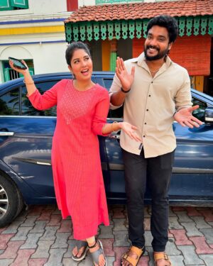 sathya sai krishnan Instagram - Arasi❤️Kumaravel🔥
Pandian stores2🥰❤️

Thanks to @venusinfotainment @venus_infotainment 

#sakthivijaytv #arasikumaravelps2 #pandianstores2 #sakthipandianstores2