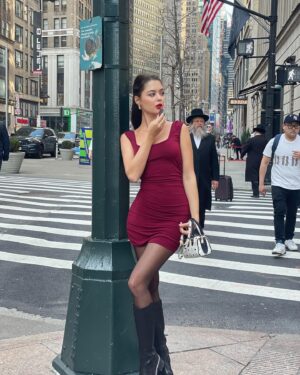 zoelle frick Instagram - Kisses from NYC 💌

#nycstyle#nycmodel#americanstyle#manhatten#nycstreetstyle#nycblogger#nycfashion