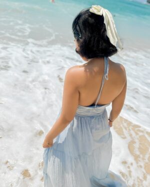 Aarya Maya Instagram - Mermaid moments 🌊🐚🦀

Dress by @fwd 

#beachlife #ootd #beachphotography #vacation #srilanka