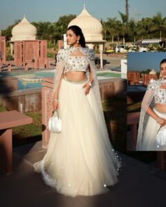 Aashi Adani Most Liked Photos and Posts