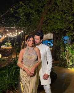 Actress Aashna Shroff HD Photos and Wallpapers February 2025