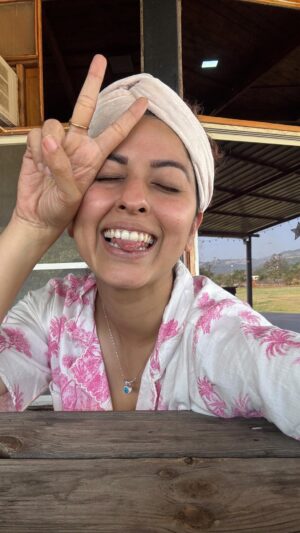 Abhidnya Bhave Instagram - Saglyanni reel cha navane haath saaf kelet🧐🥺🥲🤨🫢

#haarekfriendkaminahotahai
