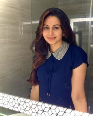 Abhinaya Instagram - Look at the mirror, notice any change 😉