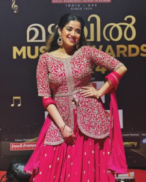 Abhirami Suresh Instagram - Throwback to a night of glamour and grace at the Mazhavil Music Awards ✨ 
Dressed in this stunningly curated designer piece from @utsavkochi @inkbyutsav , we truly felt like royalty! A look to remember, a night to cherish. ❤️

With love,
Amrita Suresh & Abhirami Suresh 🎈♥️

#ThrowbackMagic #UTSAVCelebrations #DesignerElegance #LuxuryFashion #MazhavilMusicAwards #RedCarpetGlam #RoyalVibes #TimelessStyle #AwardNightGlow #SistersInStyle #DressedToImpress #UnforgettableMoments #GlamourUnleashed #FeelingRegal #StyleGoals #ElegantAffair #FashionWithGrace #OOTN #AmritaSuresh #AbhiramiSuresh