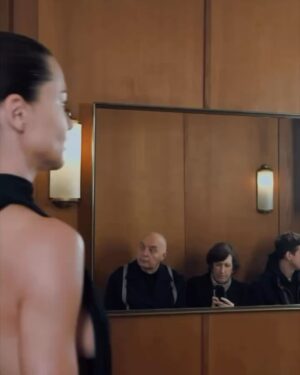 Adriana Lima Instagram - Parii 🤍 @jacquemus