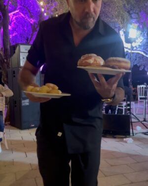 Aggeliki Daliani Instagram - Habibi … Χρόνια πολλά!!! 🎂 @manospapagiannis 

#happybirthday