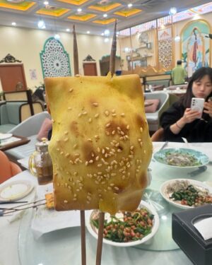 Ahn Sun-Young Instagram - Beijing Day 2 

어제 도착하자마자 때려먹고 팅팅 부었...
눈뜨자마자 아들이랑 “당연히” 같이 헬스장 오는거 
너무 기분이가 몽글몽글😍❤️

#빼빼카페 한잔 타서 마시고 오늘도 시합 응원가봅니다!! 

#블리츠🐝 화이티이이잉🔥

#HockeyMom🏒life
