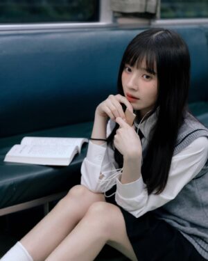Aileen Huang Instagram - 到平溪的這段路彷彿時光列車🚄
到了另一個平行宇宙ㄉ感覺！
我想這時的感受就是你別來我無恙吧🥹

Photo @jcw_1221