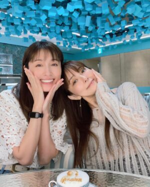 Aisa Senda Instagram - -
和我最愛的心友千繪一起約會
喜歡她的真誠 喜歡她的可愛 
懂我的朋友🩵🩵🩵
@chietanaka817 

#breakfastattiffanys