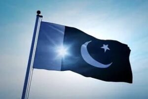 Aisha Uqbah Malik Instagram - Happy Independence Day 🇵🇰💚 #independenceday #proudarmywife #majoruqbah #14thAugust