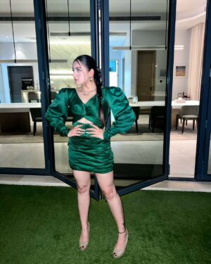 Aisha Yusuf Instagram - Bold in green, owing the scene 💚🥑