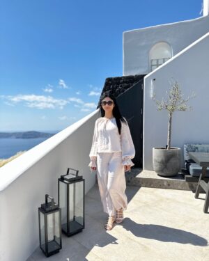 Aisha Zafar Khan Instagram - Greetings from Greece 🇬🇷
