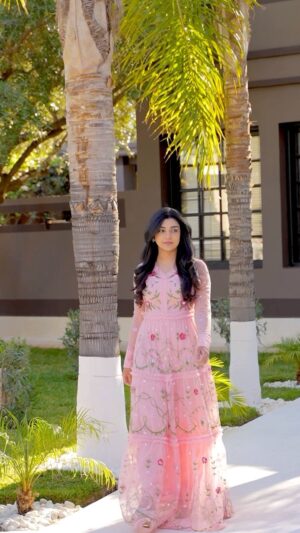 Aisha Zafar Khan Instagram - Spring vibes all year round 🌸💖 Pink perfection meets paradise

@frockandfrill 
@revolutionpixels 

#pinkelegance #love #floral #chic #ootd #fashion #styleinspo