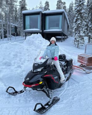 Aisha Zafar Khan Instagram - Riding through the winter wonderland on my trusty snowmobile ❄️🛵
.
.
.

 #snowmobiling #winterfun #adventuretime #finland #lapland #snow #beautiful #travel #nature #sunrise #wintervibes #arctictreehousehotel #love #white #dream #bestplacestogo #beautifuldestinations #travelphotography #breakfast #beautifulview #travelandleisure #beautifulhotels #me #photooftheday #fashion #instagood
