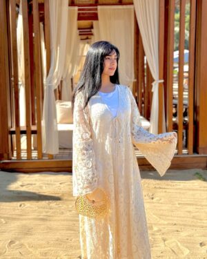 Aisha Zafar Khan Instagram - ☀️🔆💛