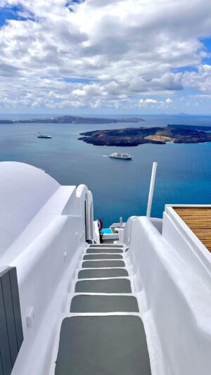 Aisha Zafar Khan Instagram - Lost in the magic of Santorini! From the enchanting sunsets in Oia to the stunning volcanic beaches, this island is a dream come true. Join me as I explore the breathtaking beauty of Santorini. 🌅🏖️ 
. 
.
.
#santorini #greece #travelgram #goodvibes  #wanderlust #love