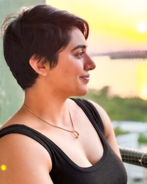 Aishwarya Murali Instagram - chai and sunshine ☕️☀️
.
.
.
.
.
#explorepage #explorepage✨ #explorefeed #explorepageready #explorepages #carousel #feedgoals #pixiecut #pixiehair #shorthairstyles #shorthairgirl #chennaiponnu #bengaluru