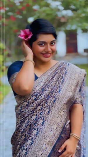 Aishwarya Murali Instagram - just a reel for the aesthetics of this song 💕🙈 
.
.
@rajatprakashmusic tq for this 🎶 
.
.
#explorepage #explorepage✨ #trendingreel #viralreel #mallureels #reelcheyyufeelavvu #malayalamreels #pixiecut #shorthair #mallu #mallugirl #shotoniphone #kerala #keralam