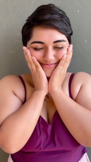 Aishwarya Murali Instagram - Looking for the perfect moisturizer  that is vegan, ayurvedic and has no side effects?

Well that's exactly what @nilgiriaromas is!

This summer has been really harsh, my body is dehydrated and so is my skin. 

NILGIRI AROMAS SHEA BUTTER DAILY MOISTURIZER has helped me keep my skin soft,  healthy & glowing.

I've been using this for more than a month and my skin has never felt so soft and nourished. 

This moisturizer can be used for both face and body, the best part is it gives visible results in just a few uses.
.
.
.
#ad #skincareproducts #skincare #skincaretips #bestmoisturizer #moisturizer #explorepage #explorepage✨ #viralvideos #viralreel #tamilreels #skincarelover #skinhealth #nilgiris