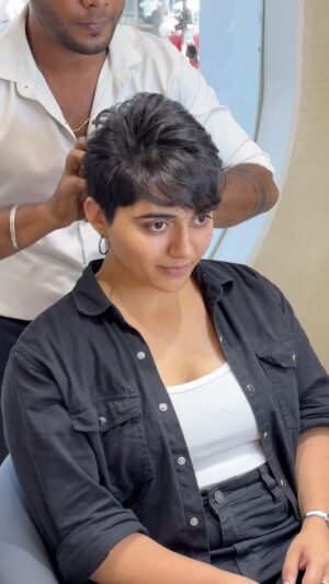 Aishwarya Murali Instagram - 🔥 CLASSIC ELEGANT PIXIE CUT 🔥
.
@vinoth_styler : @dessangechennai 
.
#haircut #hairstyle #hairtransformation #hairfashion #pixiecut #hairart #hairlove #hairvideos #hairporn #barbershop #barbering #salon #shorthair #hairideas #hairextensions #reels #trendingreels #viralreels #instafashion #instamood #instastyle #fashionstyle #model #newyork #chennai #tamilponnu #bollywood #stylish #fashionable #reelsindia
