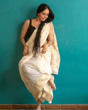 Aishwarya Narkar Instagram - Love is in the air..#2

📷♥️@ashayrtulalwar

aishwaryanarkar #saree #culcutta#cotton #feel#vibe#instagram #instafashion #style