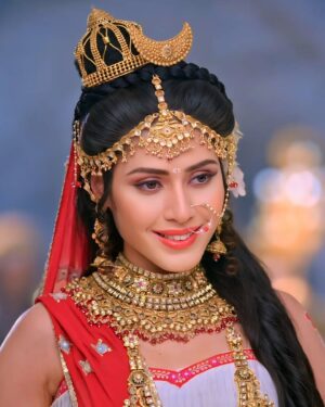 Aishwarya Raj Bhakuni Instagram - Devi Parvati 🔥 
@aishwaryarajbhakuni 
.
.
.
.
#shrimadramayanonsonytv #shrimadramayanonsonysab #ramayan #parvati #explorepage