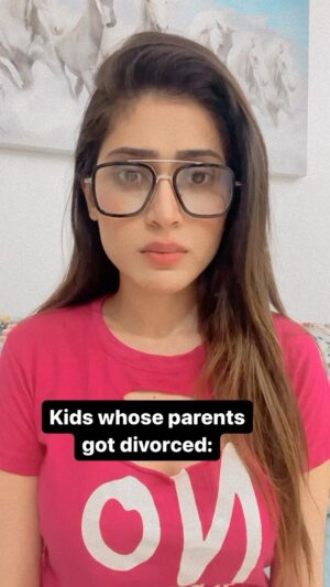Aishwarya Raj Bhakuni Instagram - Which is worse?
.
#reelitfeelit #reelkarofeelkaro #trendingreels #explore
