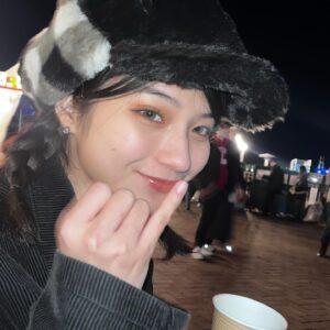 Aju Makita Instagram - ☺︎︎
めりくりすまっ