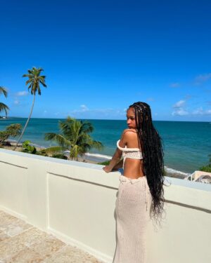 Alaya High Instagram - This is 18 ☀️