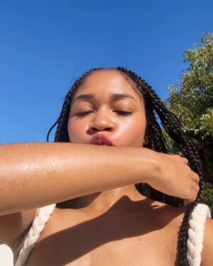 Alaya High Instagram - This is 18 ☀️