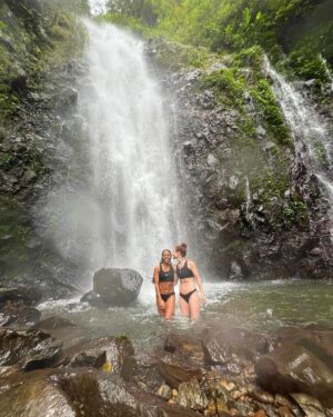 Alex Scott Instagram - Nature, love, laughter, adventure and a whole lot of amazing memories to see in and begin the new year with!!

Two little Dora the explorer’s who loved the Costa Rican life 💋🎒🇨🇷🌴