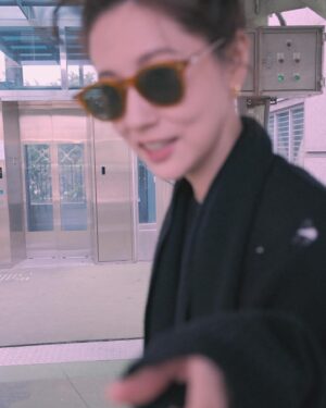 Allison Lin Instagram - 今天《死了一個娛樂女記者之後》交出不錯的成績單，予晞戒慎恐懼，不敢大張旗鼓、放肆叫好，但願與關心本作的你們，分享這雀躍的心☺️❤️❤️❤️

每天都要刷起來～～🙋‍♀️🙋‍♀️🙋‍♀️

#死了一個娛樂女記者之後