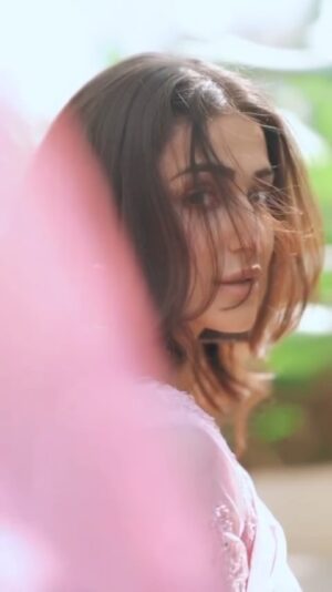 Amandeep Sidhu Instagram - Love being a woman 🧚 
.
.
Shot and edited by @abhay_r_kirti 
.
.

.
.
.
.
#amandeepsidhu #trendingreels #toodles