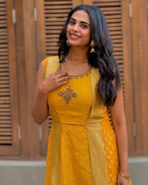 Amruta Dhongade Instagram - 🌼
.
.
Pc - @classycaptures_ 
.
.
#amrutadhongade #dhongadeamruta #amrutadhongadeofficial #amrutadhongadefc #dhongadepics