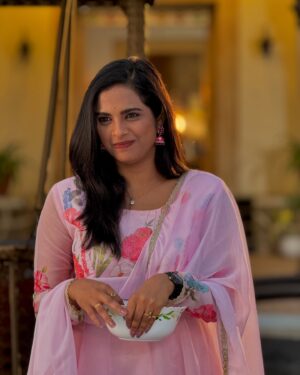 Amruta Dhongade Instagram - 🩷
.
.
#amrutadhongadeofficial #dhongadeamruta #dhongade #amrutadhongadefc #amrutadhongade_official
