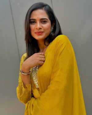 Amruta Dhongade Instagram - Ishq hai…❤️
.
.
.
Pc - @rravi.shelke1227 🙌
.
.
.
#amrutadhongadeofficial #dhongadeamruta #amrutadhongade #amrutadhongadefc #amuchigang #maharashtrachimirchi