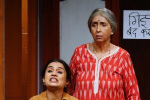 Amruta Subhash Instagram - Wounds run deep and they take time to heal. And when you battle amnesia, the struggle with your demons comes in waves . That’s how you see Neena Kulkarni battle with her twilight years in the Marathi play Asen mee nasen me. Written with sensitivity and empathy in equal measure playwright Sandesh Kulkarni makes us empathise with the struggles of old age and a gradually losing world. At the heart of this struggle is the combative mother- daughter tale. The daughter played with sharpness and yet a vulnerable broken side is the ever dependable Amruta Subhash. She invests her character with a deep understanding of a woman grappling with a parent fast losing her mind. In an equally challenging role is Shubhani Gokhale (she plays dual roles with acuity). She raises all the laughs and earns your respect too. The dynamics between her and Kulkarni are spot on. One of the best qualities of #Asenmeenasenmee is that it’s not a weepie. The women are strong resilient and deal with the cards that life has dealt them with aplomb.
Subhash also takes on the mantle of director and invests Asen Mee Nasen Mee with maturity and a depth seldom seen in recent theatre. Front lining this equal parts funny and disturbing play is Ofcourse the formidable Neena Kulkarni. She shows us yet again how it’s done. She’s plucky and poignant in turns and her voice projection is bang on.
Asen me Nasen me deals with heartbreaking reality of dementia. The heroine is gradually losing her control over her mind and memories. The memories come rushing back and in a truce they fade away. For anyone dealing with the ache of old and impending loneliness with parents, siblings and loved ones will find a resonance. And in that resonance, you will find assurance and hope. All is not lost.