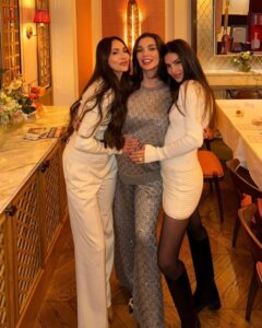 Actress Amy Jackson HD Photos and Wallpapers February 2025