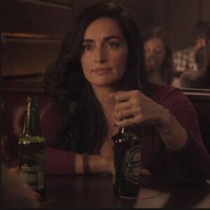 Ana de la Reguera Instagram - Fue uno de los mejores días como actriz. Eran las ultimas semanas del rodaje de #twinpeaks y por lo general a esas alturas la gente ya esta cansada y da por sentado muchas cosas, nunca había estado en un set donde todos apreciaban cada momento de poder estar cerca de su director y el amor con el que el se dirigía a todos. Fue hermoso. Me moría de la pena de pedirle una foto, pero sabía que era algo irrepetible. RIP ❤️ #davidlynch
