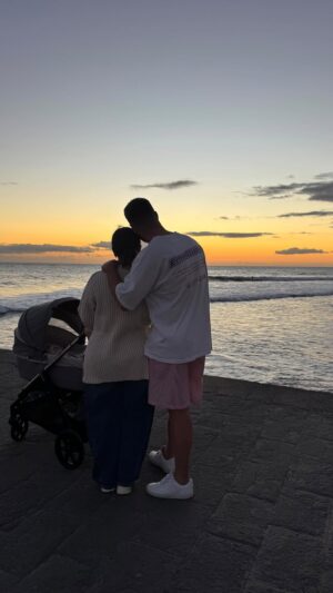 Anabel Pantoja Instagram - ♾️🫂🐣❤️‍🩹🌊🔋🌅