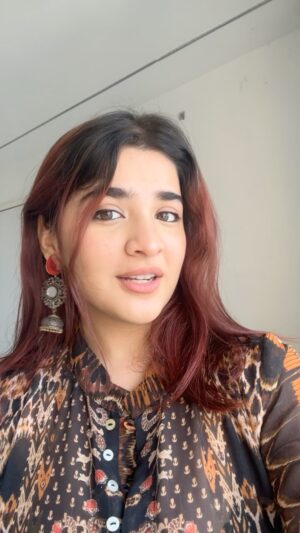 Ananya Agarwal Instagram - back to my old ways??🍓✨
