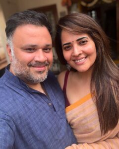 VJ Anasuya Bharadwaj HD Photos and Wallpapers January 2025