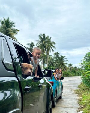 Andi Eigenmann Instagram - Dire ra sa kun hae an malinawon.
Hinay hinay, mo hilom ra.
Tanan para sa pamilya.
♥️