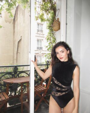 Andrea Londo Instagram - Earlier this year, Paris 💌🥀