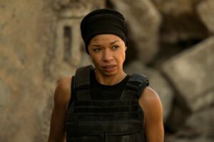 Angel Parker Instagram - It’s a new Dawn? New Day? Or same Dawn. New Season. #TheRecruit S2 now streaming on @netflix #GetShitDoneBusiness #DawnGilbane 💪🏾🔪