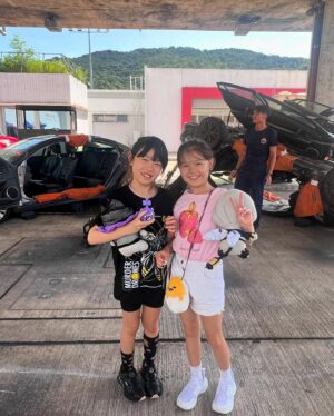 Angela Tong Instagram - What a fun day!! The kids loved all the demos and displays at Fire and Ambulance services academy!! Isabella especially loved the water hose…💦💦💦💦😃😃😄!! 

Thank you Uncle Q and to all those who serve to make this city a safer place 🚒👩🏻‍🚒🧑🏻‍🚒🚑!! #familyfunday #nardonefamily #nardonegirls #hkfireservices #hkroadandrescue #hkambulatoryservices @hongkongfireservicesdepartment