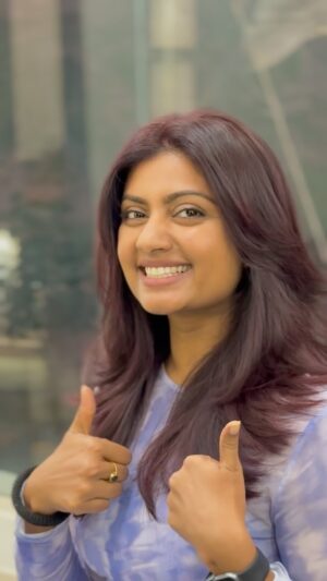 Anjana Srinivas Instagram - New hairtransformation ✨💇‍♀️#wingshairstudio #hairtransformation #tredingsong #viral #viralvideos #kanndasongs #tredinghaircut