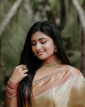 Anjana Srinivas Instagram - 🩷
MUA: @mua_harshithasrinivas 
Saree: @shyamalacollections 
PC: @stories_by_actioncut 

#sareelove #shyamalacollections #anjanasrinivas